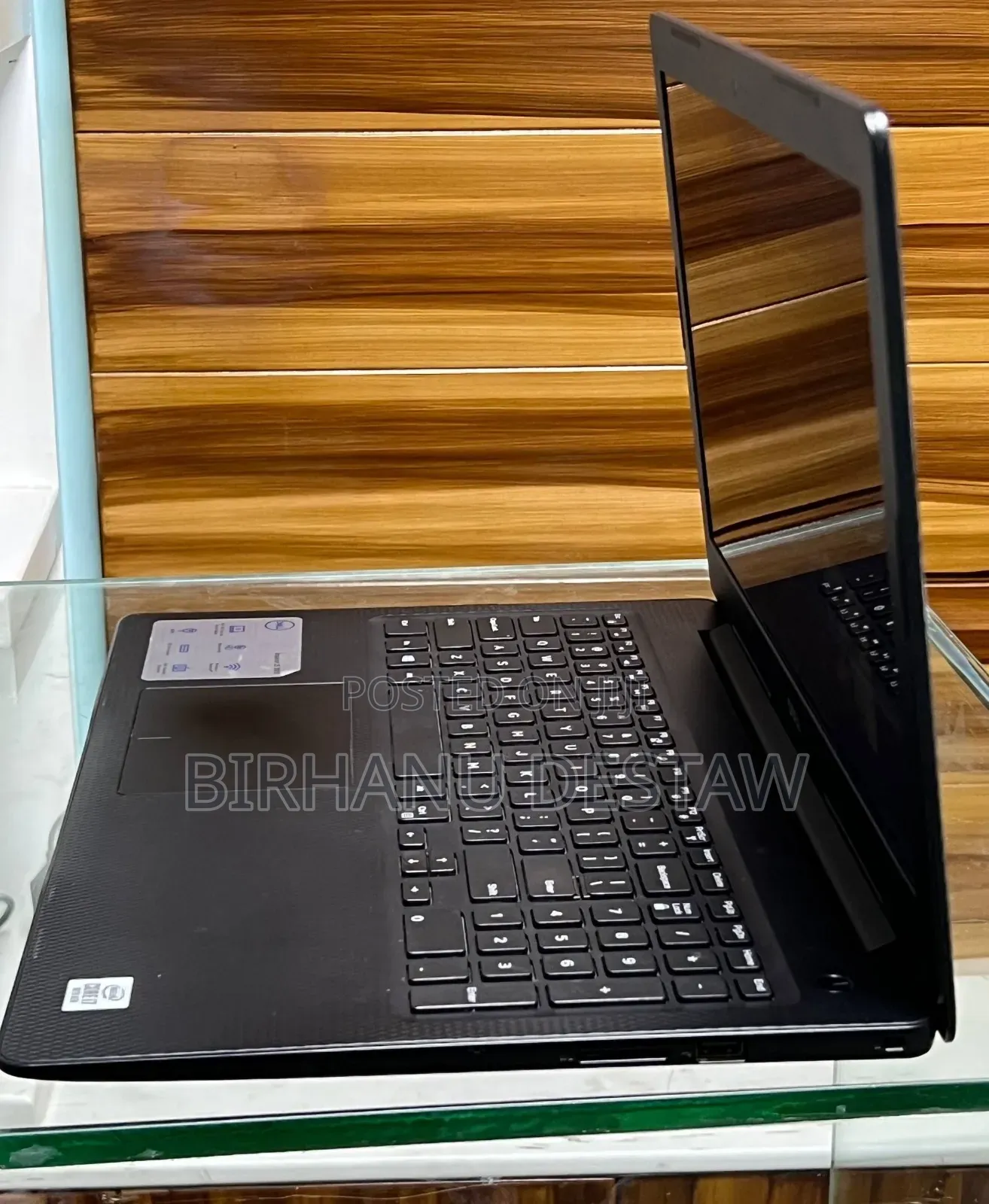New Laptop Dell Inspiron 15 8GB Intel Core i7 SSD 256GB
