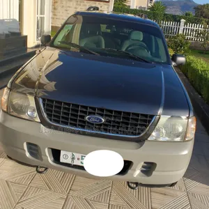 Ford Explorer 2002 Gray