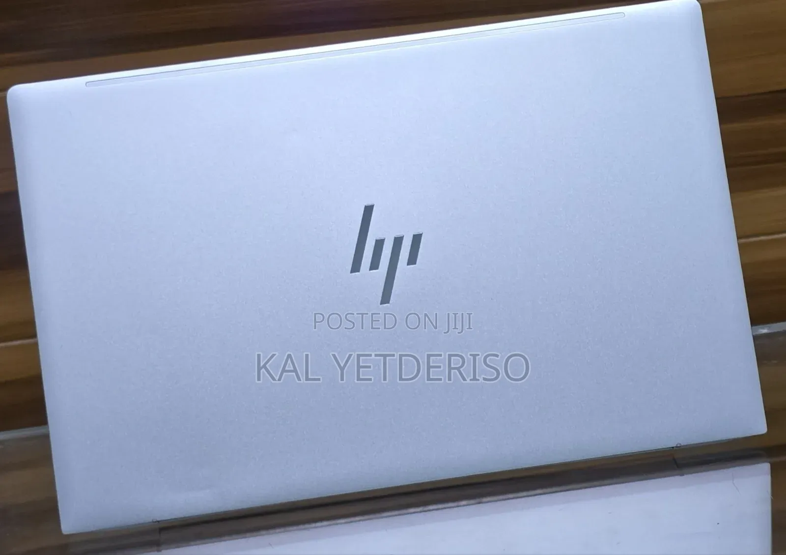 New Laptop HP Envy X360 8GB Intel Core i5 SSD 256GB