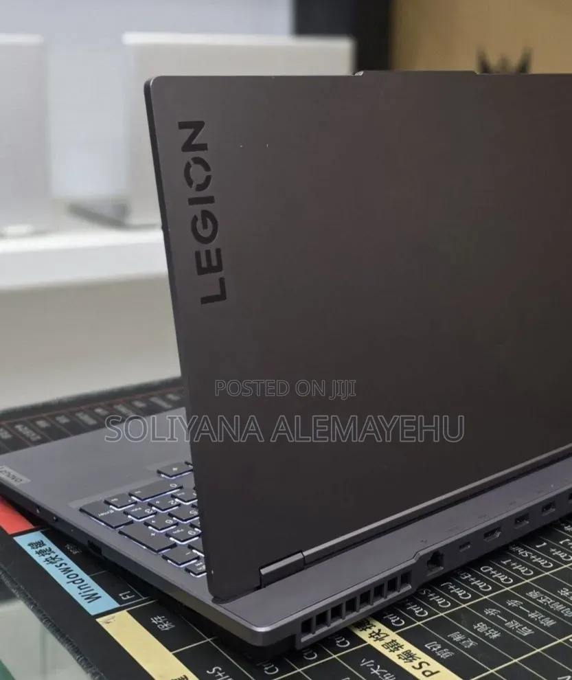New Laptop Lenovo Legion Slim 5 24GB Intel Core i7 SSD 1T