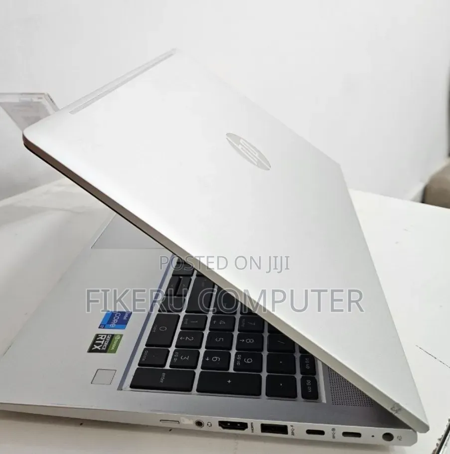 New Laptop HP ProBook 430 16GB Intel Core i7 SSD 1T