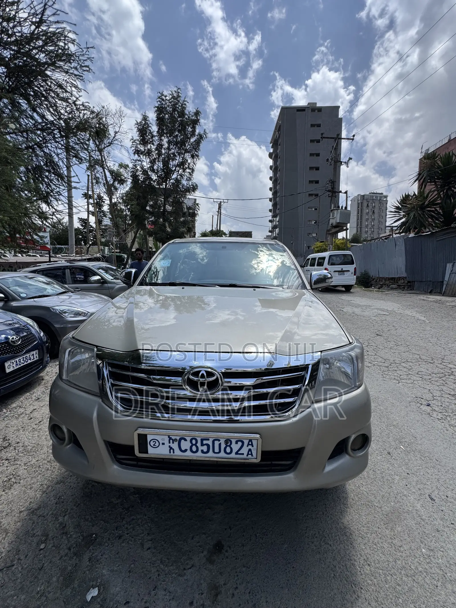 Toyota Hilux 2015 Brown