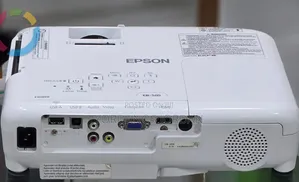 Epson Eb-s05 Projector