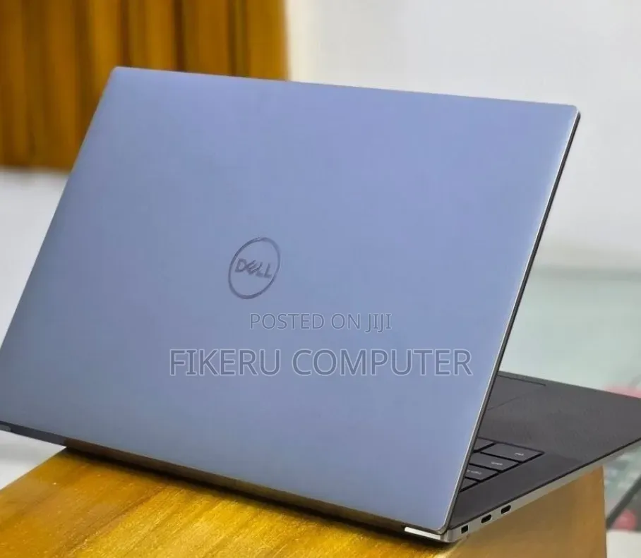 New Laptop Dell Precision 5560 16GB Intel Core i7 SSD 512GB