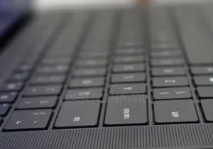 New Laptop Dell Precision 5560 16GB Intel Core i7 SSD 512GB