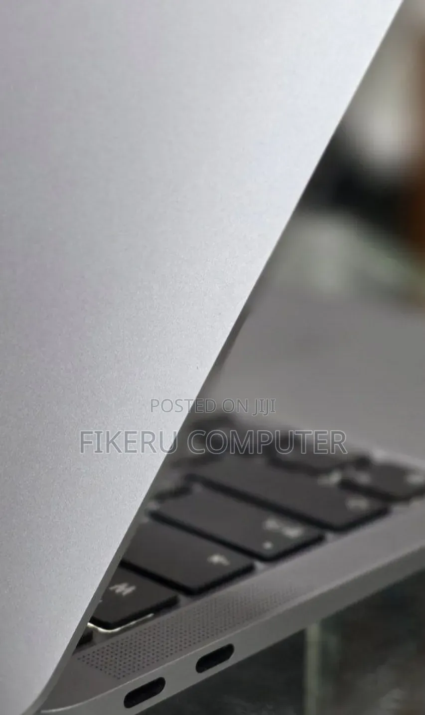 New Laptop Apple MacBook Air 2020 M1 8GB Apple M1 SSD 512GB