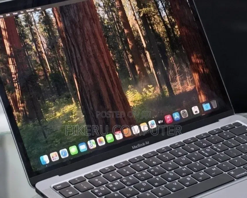 New Laptop Apple MacBook Air 2020 M1 8GB Apple M1 SSD 512GB