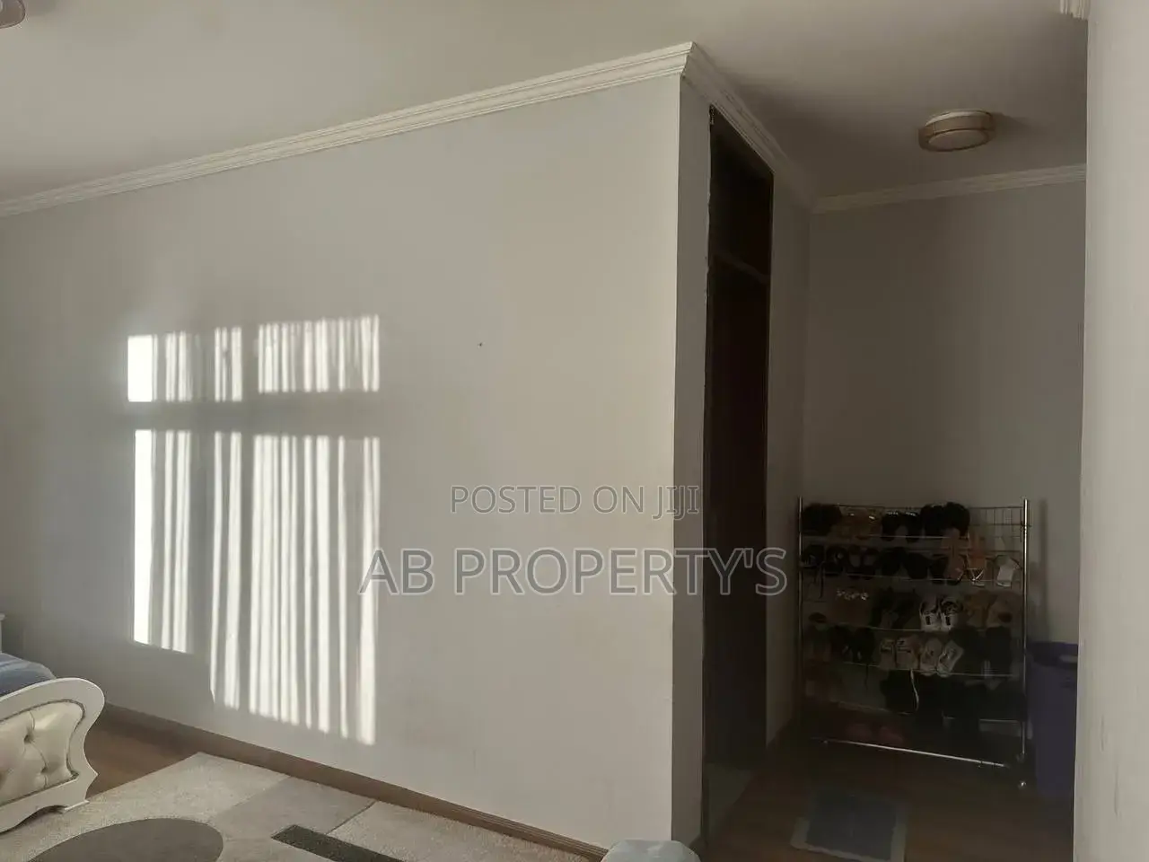 Furnished 3bdrm Apartment in መስቀል ፍላወር, Kirkos for sale
