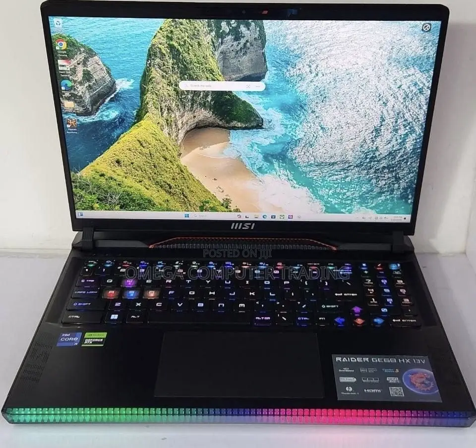 New Laptop MSI Raider GE68HX 13VI-202US 32GB Intel Core i9 SSD 1T