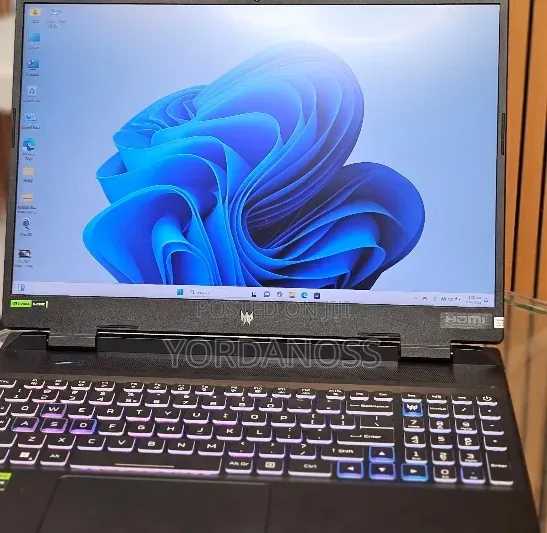 New Laptop Acer Predator Helios 300 16GB Intel Core i9 SSD 1T