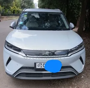BYD Yuan Up 2025 Ivory