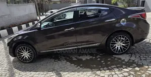 Hyundai Elantra 2014