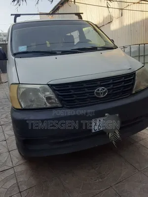 Toyota HiAce 2007 White
