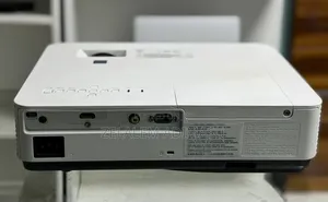 Soensony Projector Model Name VPL-Dx221 Hardwa