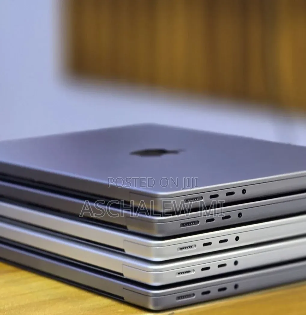 New Laptop Apple MacBook Pro 2021 M1 16GB Apple M1 Pro SSD 512GB
