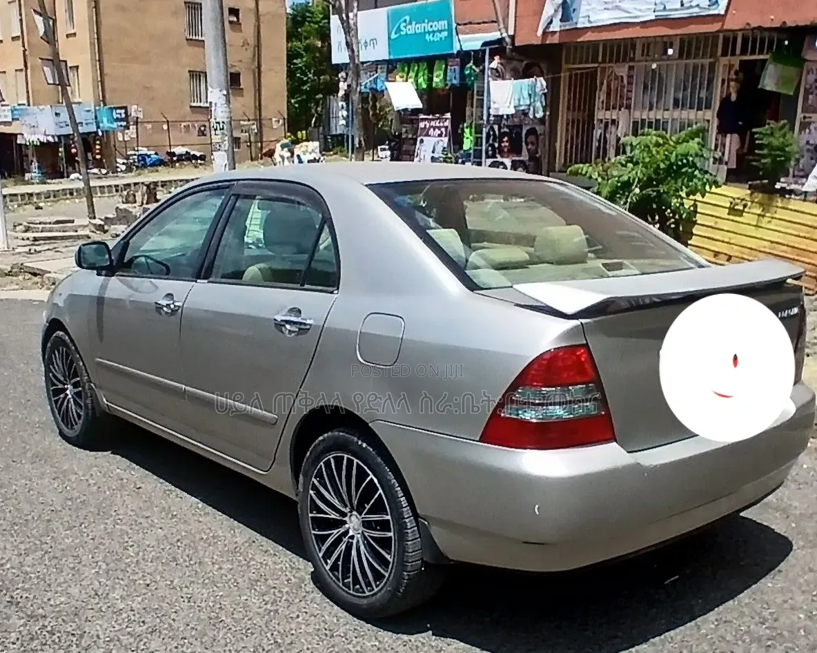 Toyota Corolla 2003 Gold