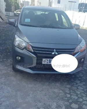 Mitsubishi Attrage 2021 Gray
