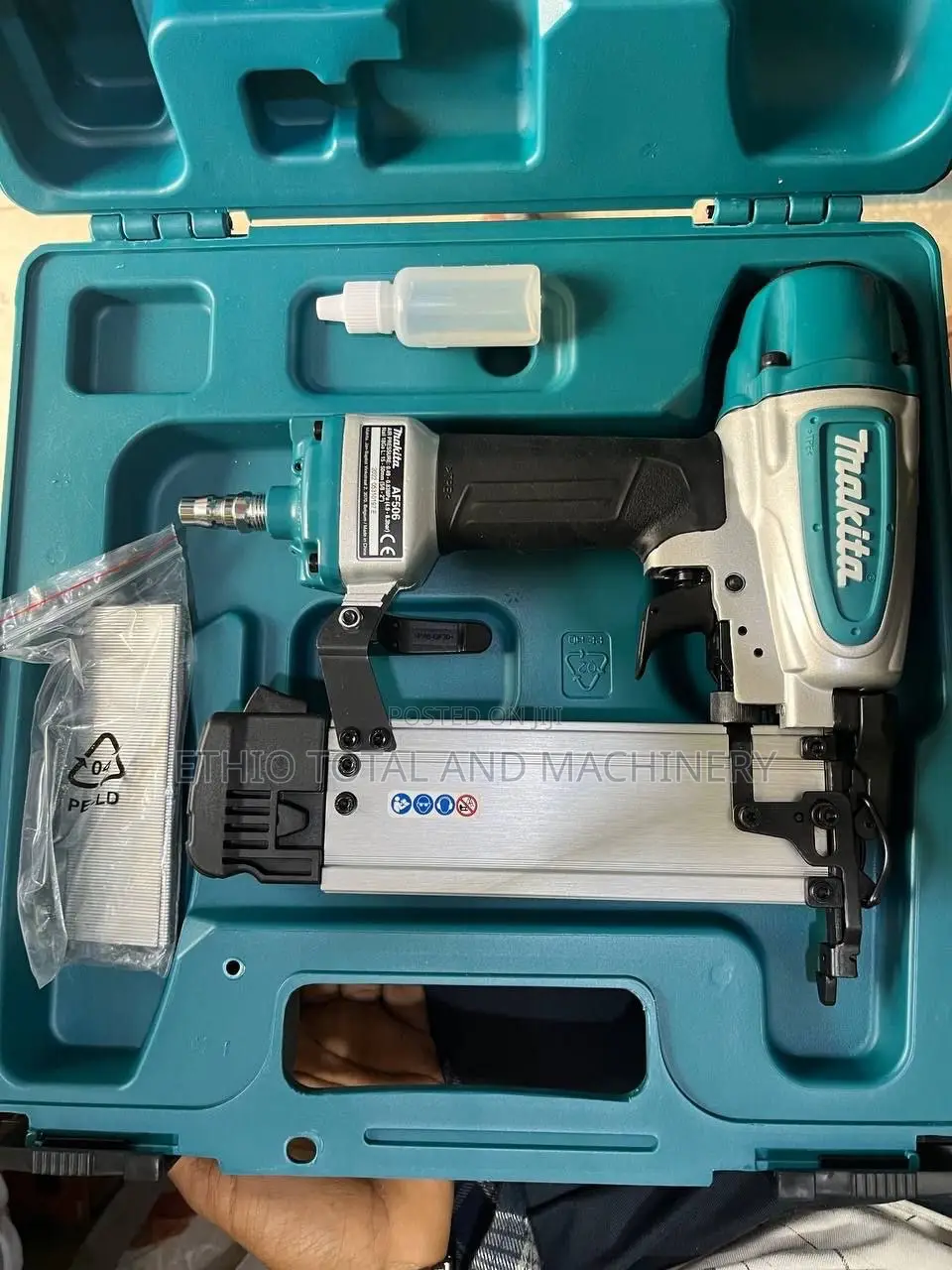 Original Makita Af506 Pneumatic Brad Nailer or Nail Gun Shooter