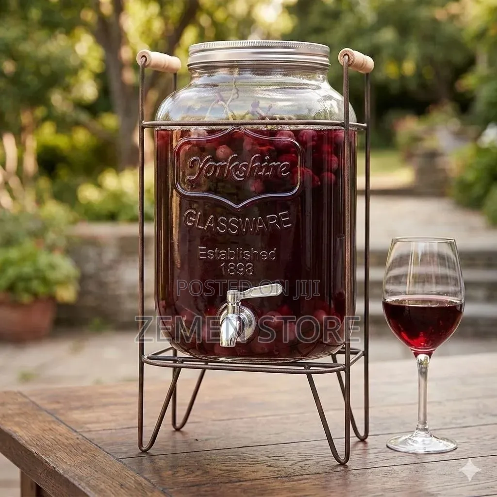 Yorkshire 5 Litre Glass Beverage Dispenser With Metal Stand Brand New