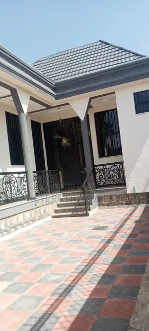 3bdrm Villa in Oromia-Finfinne for sale