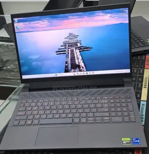 New Laptop Dell G15 5511 16GB Intel Core i7 SSD 1T