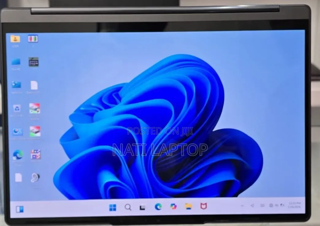 New Laptop Lenovo Yoga 9i 16GB Intel Core i7 SSD 1T