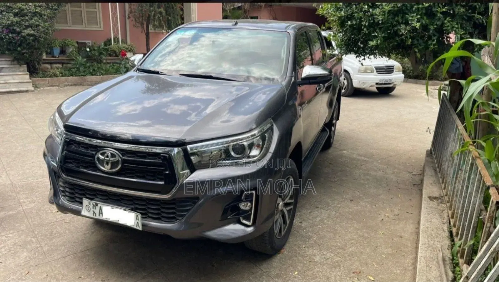 Toyota Hilux 2018 Gray