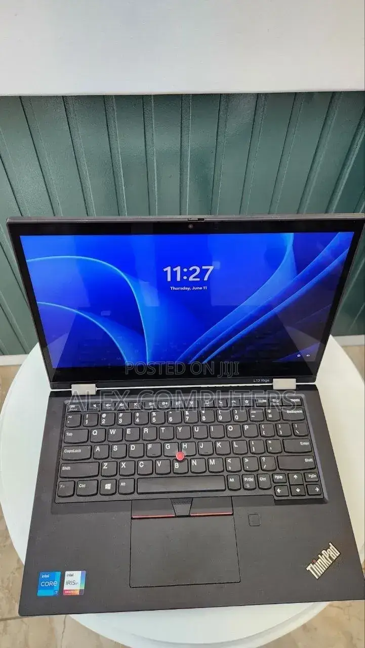 New Laptop Lenovo IdeaPad Yoga 13 16GB Intel Core i7 SSD 512GB