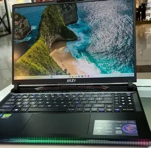New Laptop MSI Raider GE68HX 13VI-202US 32GB Intel Core i9 SSD 1T