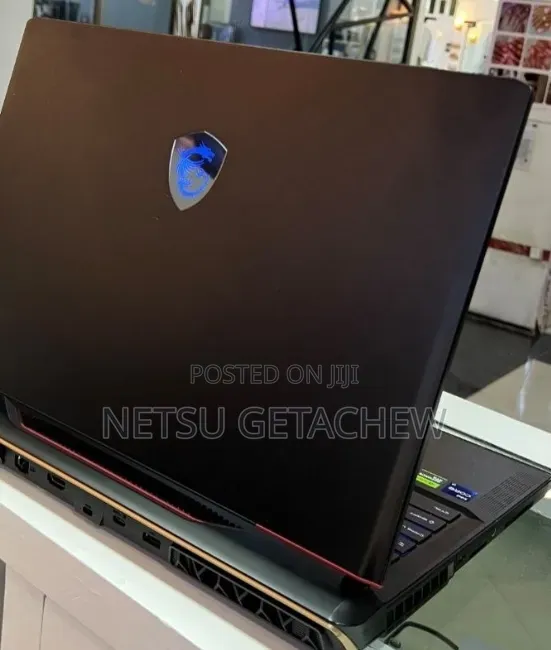 New Laptop MSI Raider GE68HX 13VI-202US 32GB Intel Core i9 SSD 1T