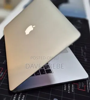 New Laptop Apple MacBook Pro 2015 16GB Intel Core i7 SSD 256GB