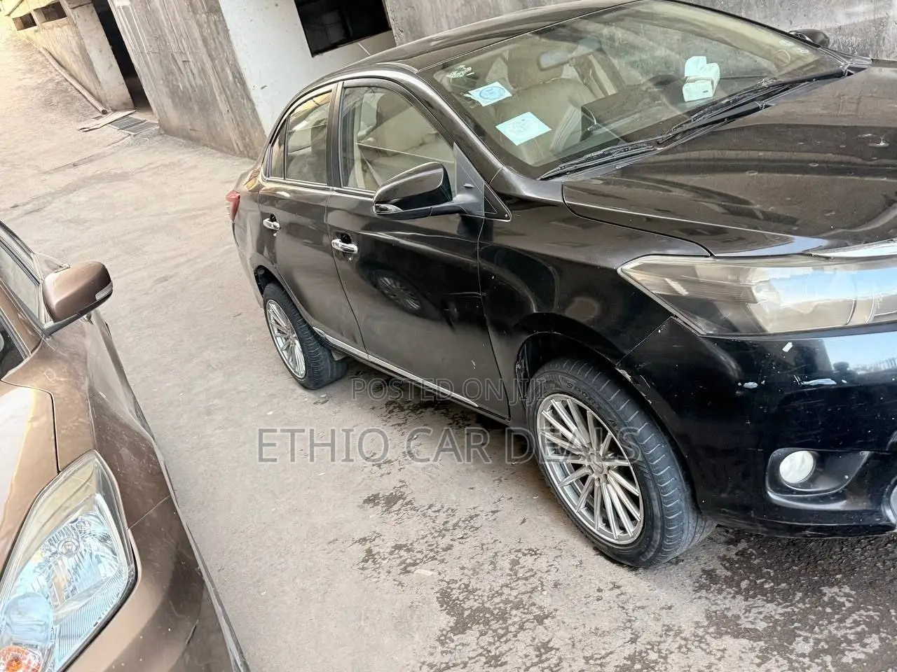 Toyota Yaris 2015 Black