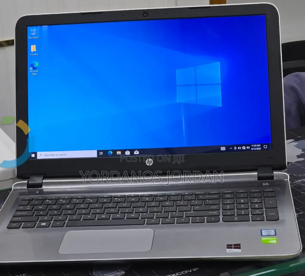 New Laptop HP Pavilion 15 8GB Intel Core i5 HDD 1T