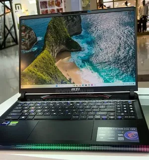 New Laptop MSI GE66 Raider 32GB Intel Core i9 SSD 1T