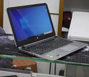 New Laptop HP Pavilion 15 8GB Intel Core i5 SSD 1T