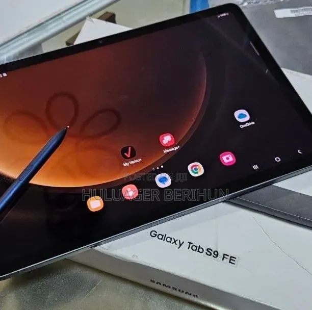 New Samsung Galaxy Tab S9 FE 128 GB Silver