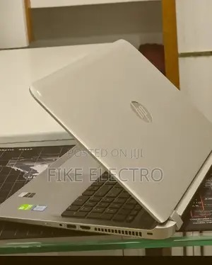 Laptop HP Pavilion 15 8GB Intel Core i5 SSD 1T