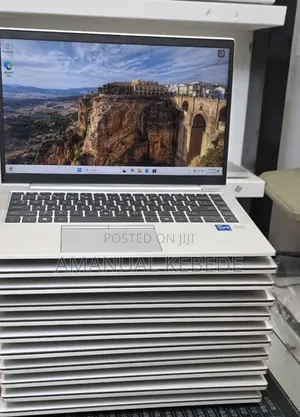 New Laptop HP EliteBook 840 G10 16GB Intel Core i7 SSD 1T