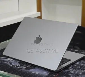 New Laptop Apple MacBook Pro 2021 M1 32GB Apple M1 Pro SSD 512GB