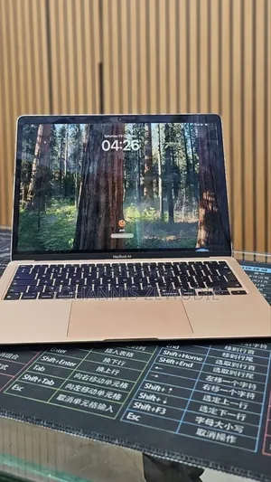 New Laptop Apple MacBook Air 2020 M1 8GB Apple M1 SSD 256GB