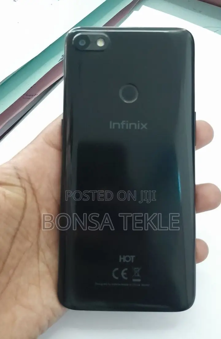 Infinix Hot 6 16 GB Black
