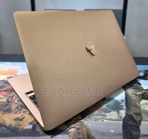 New Laptop Apple MacBook 8GB Apple M1 SSD 256GB