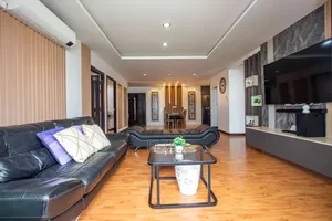 Furnished 3bdrm House in Bole for rent