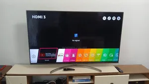 Lg 65" Premium Super Uhd Tv (65sk8900kna) – Excellent Condition