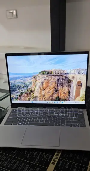 New Laptop Dell Inspiron 15 16GB Intel Core i7 SSD 512GB
