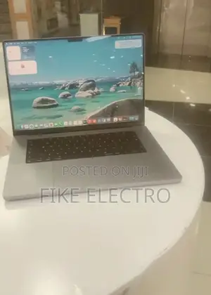 New Laptop Apple MacBook Pro 2021 M1 Max 32GB Apple M1 Max SSD 1T