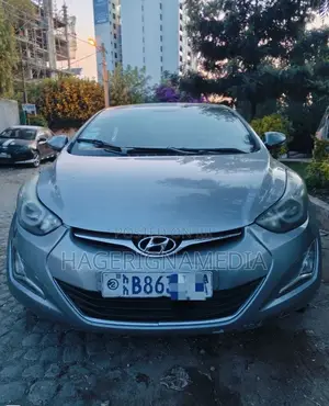 Hyundai Avante 2017 Silver