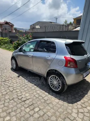 Toyota Yaris 2007 Gray