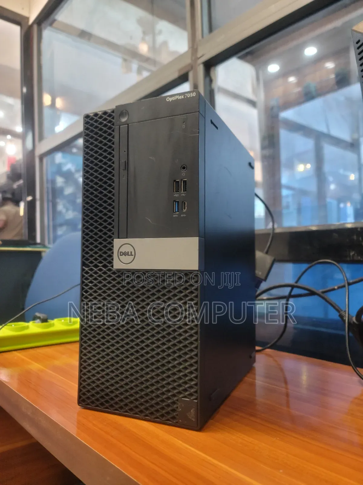 Desktop Computer Dell OptiPlex 7050 8GB Intel Core i5 HDD 500GB