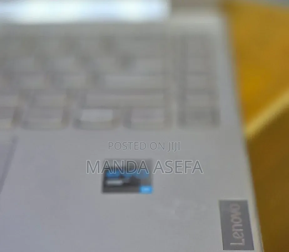 New Laptop Lenovo Yoga 9i 16GB Intel Core i7 SSD 512GB